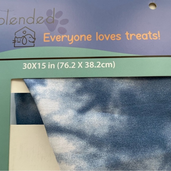 NWT Blended Dog Bandana 2-Pack L/XL Blue & Blue-White Tie Dye Pet Scarves 30x15 - Picture 3 of 6